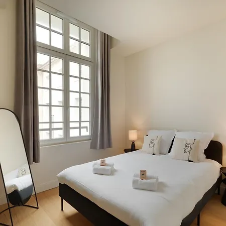 Place De Gaulle - Welkeys 公寓 昂蒂布