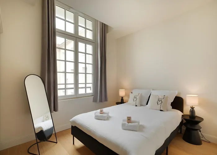 Place De Gaulle - Welkeys 公寓 昂蒂布